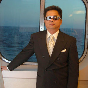 Meet your Posher, Quang